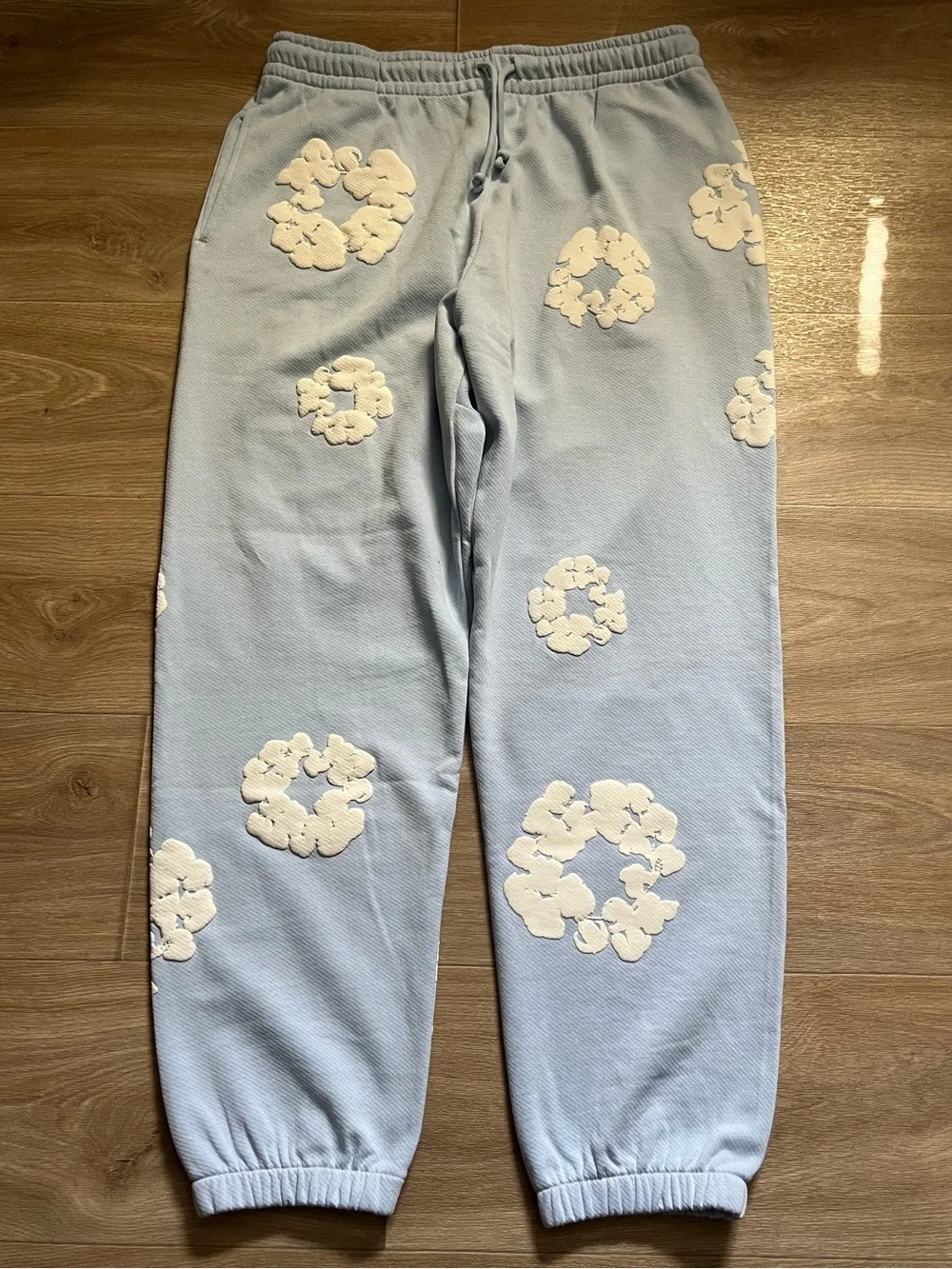 Denim Tears Cotton Wreath Light Blue Sweatpants - Size XL - NEW